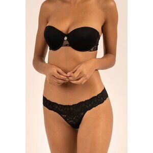 GIAPENTA Black Kavala Lace Thong Size Medium NEW NWT